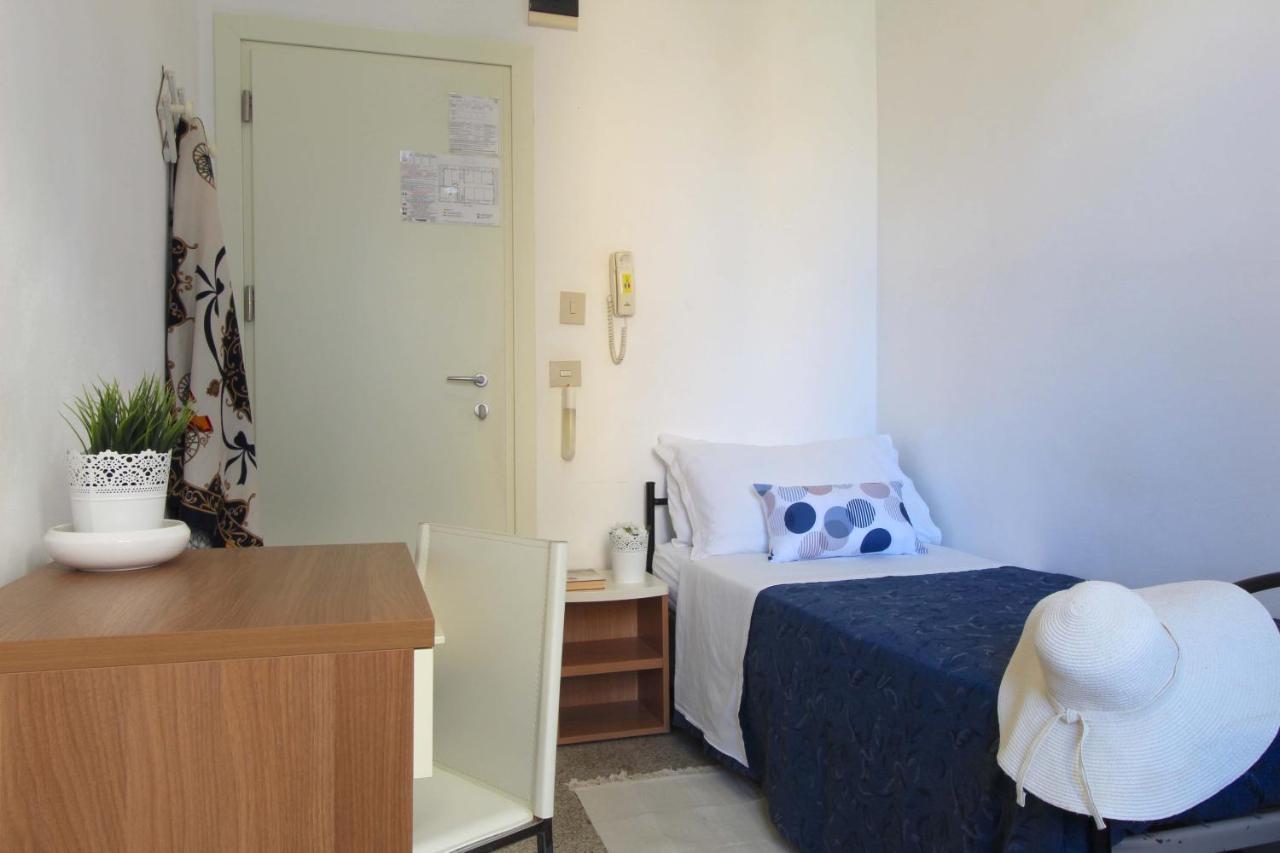 Hotel Kelly Rimini Exterior photo