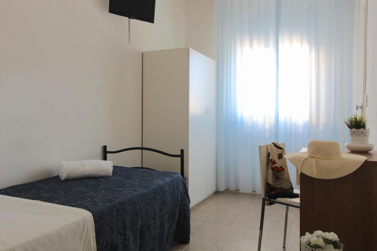 Hotel Kelly Rimini Exterior photo