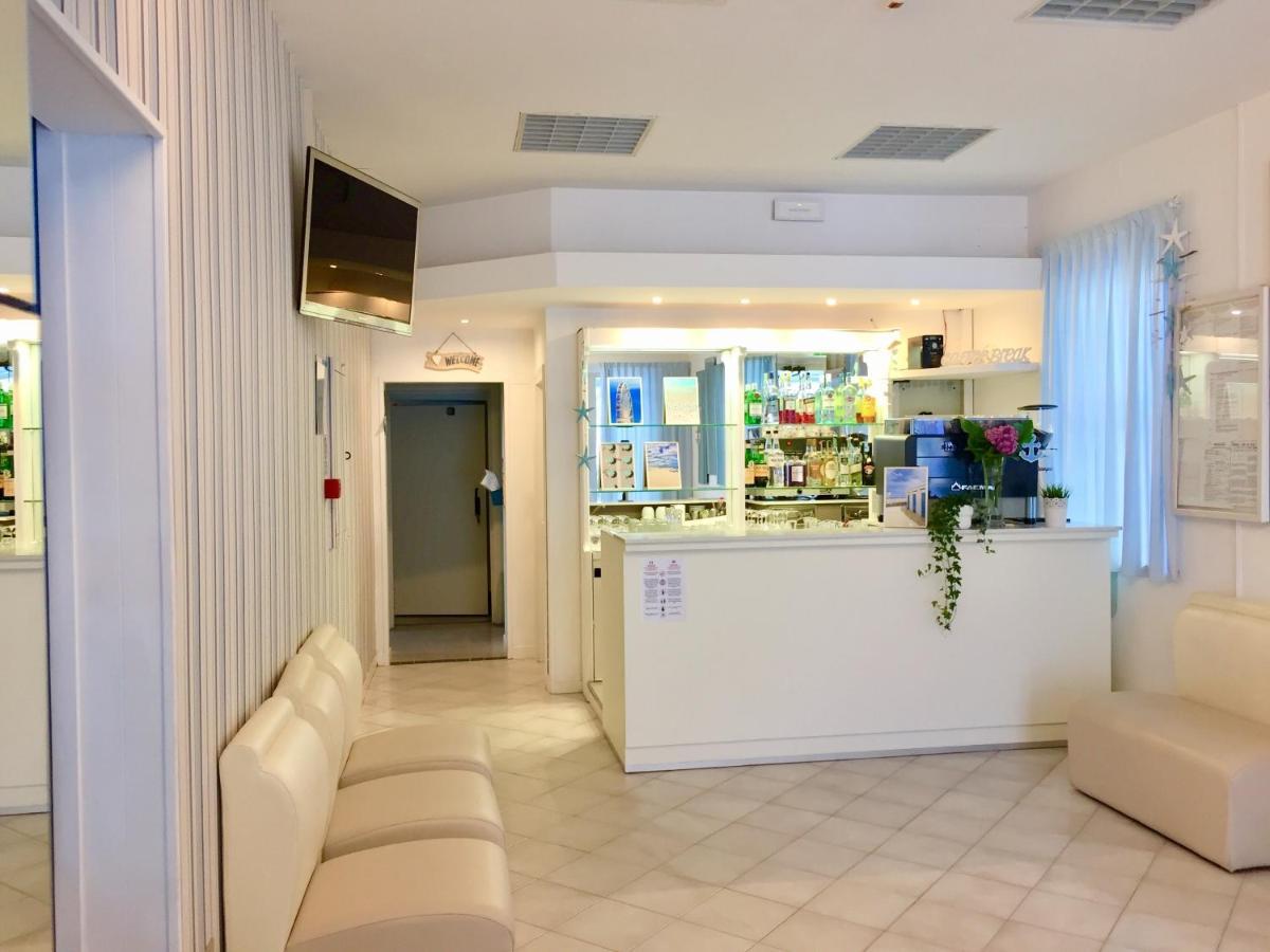 Hotel Kelly Rimini Exterior photo